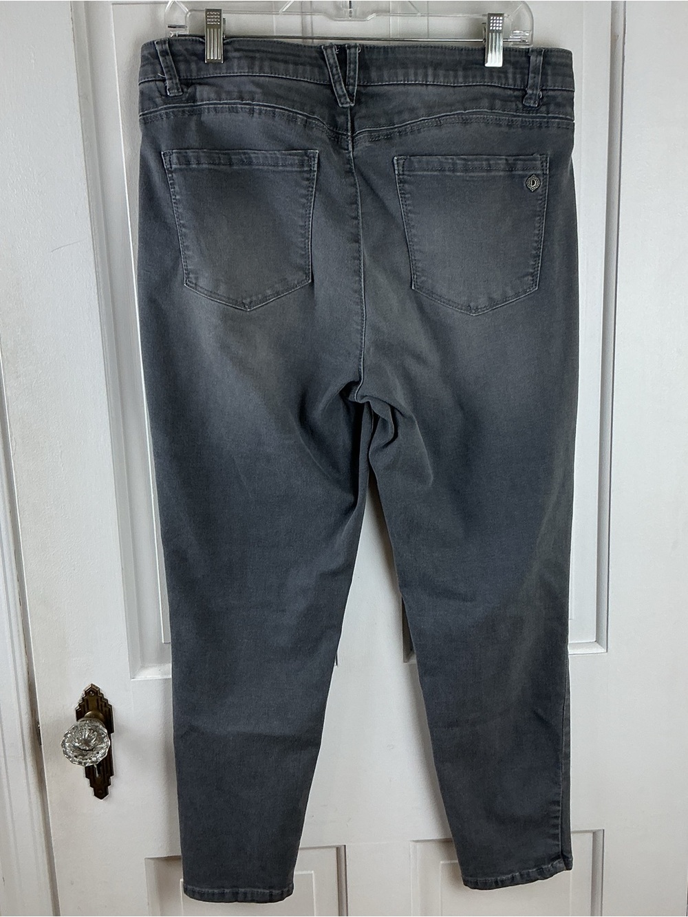 Democracy High Rise Absolution Jeans - Picture 4 of 6